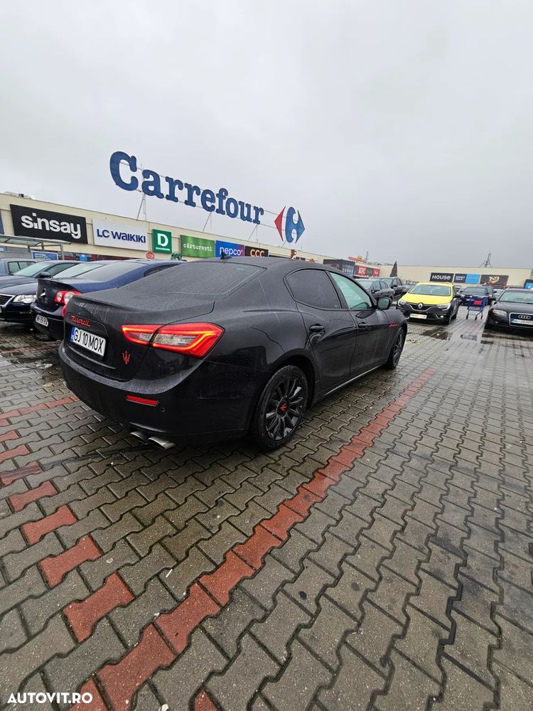 Maserati Ghibli - 4