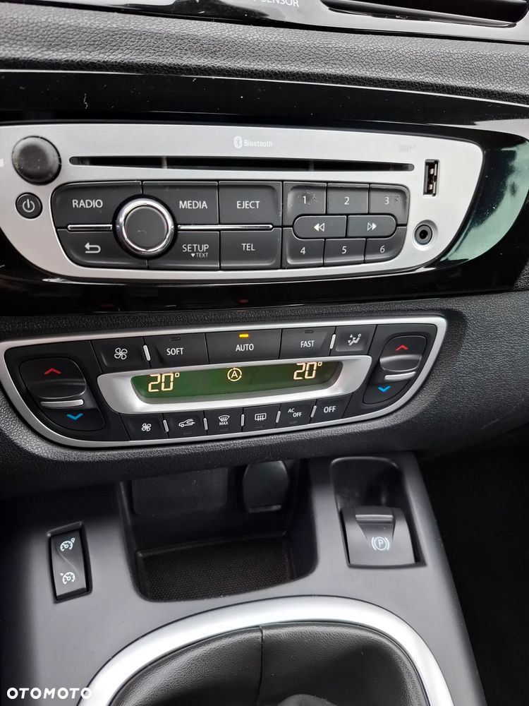 Renault Scenic - 16