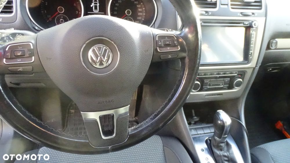 Volkswagen Golf Variant 1.4 TSI DSG Highline - 26