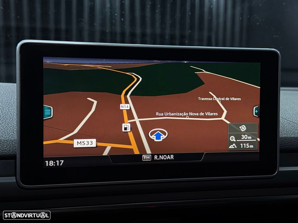 Audi A4 2.0 TDI S-line S tronic - 25