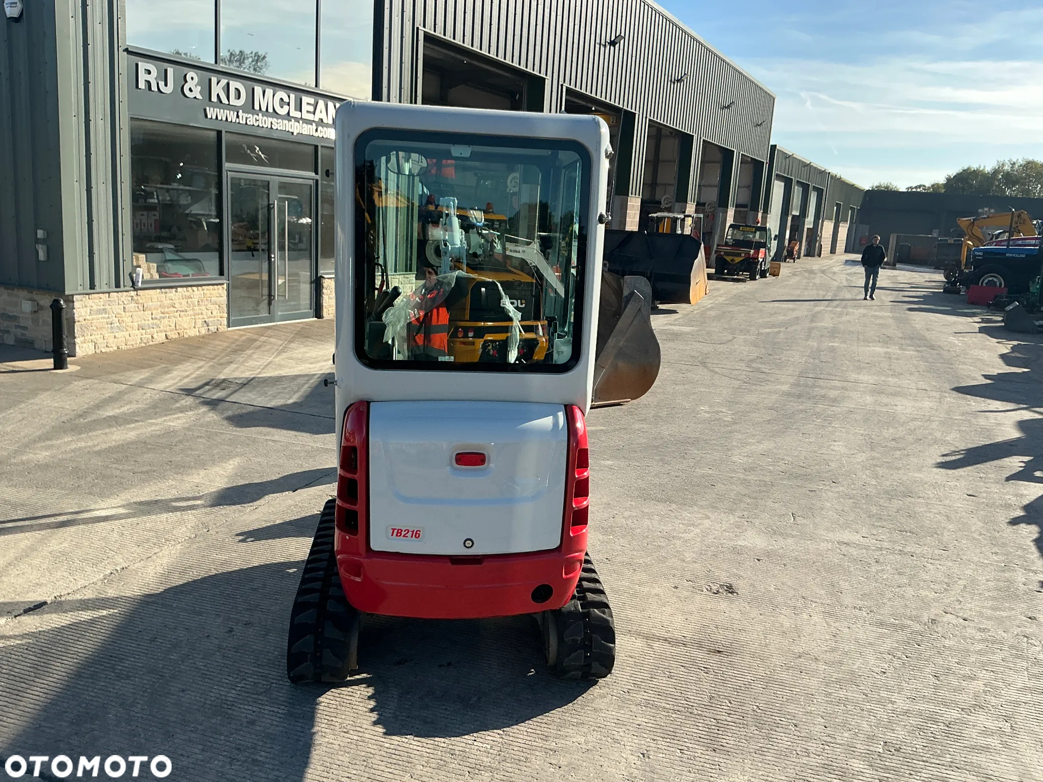 Takeuchi TB216 - 7