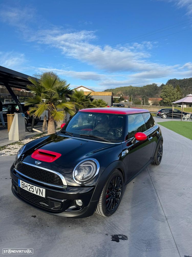 MINI 3 Portas John Cooper Works - 4