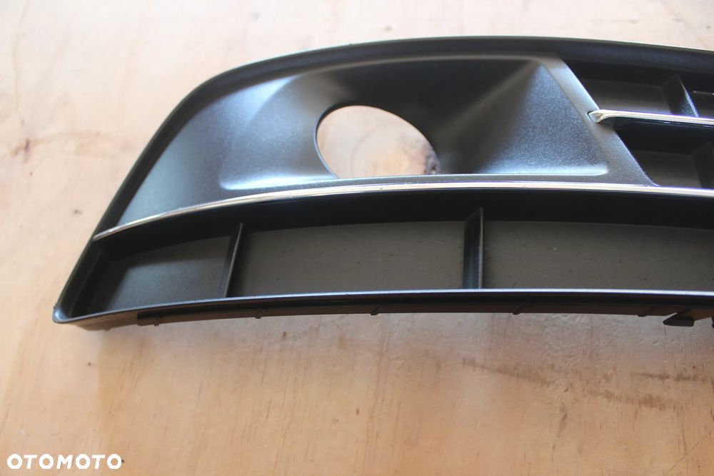 KRATKA ZDERZAKA PRAWA AUDI A7 C7 4G8807682J 2015 - 4