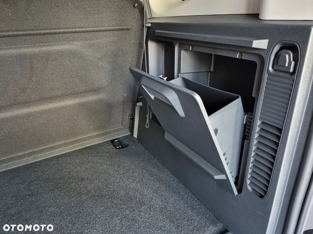 Ford Tourneo Courier 1.0 EcoBoost Active - 23