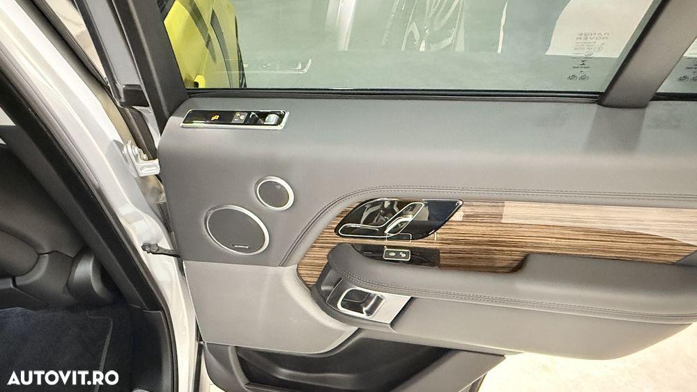 Land Rover Range Rover Vogue - 23