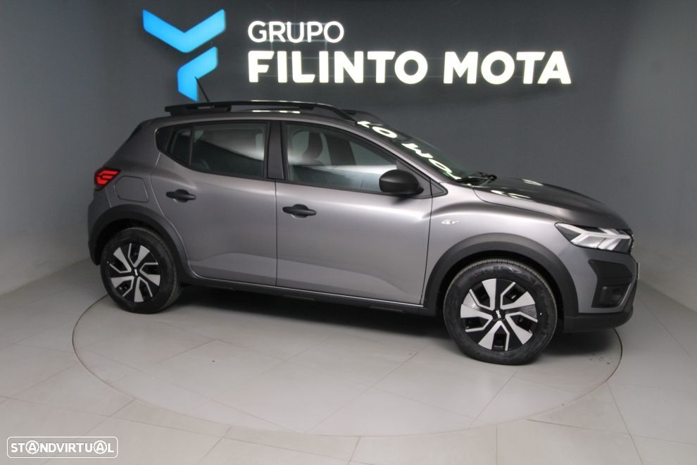 Dacia Sandero - 10