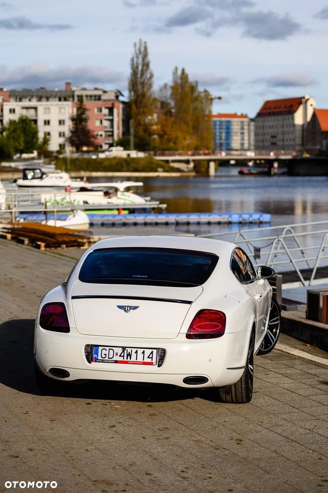 Bentley Continental GT - 19