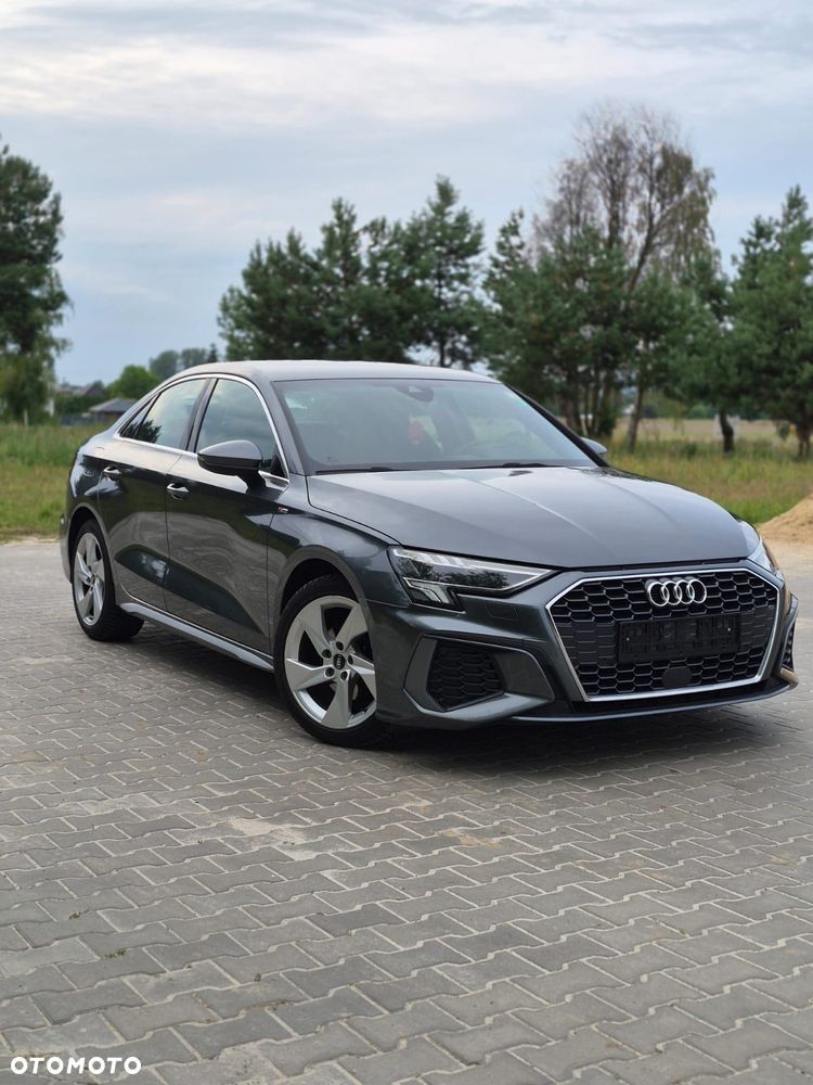 Audi A3 Limousine 35 TFSI S tronic S line - 2
