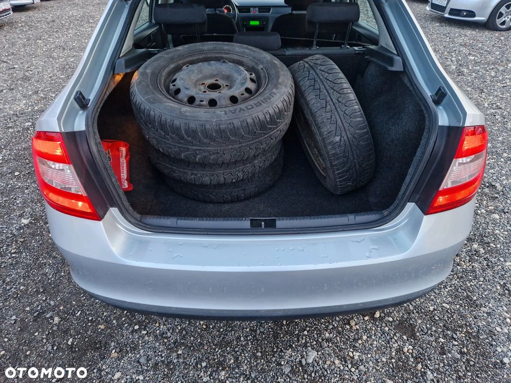 Skoda RAPID - 9