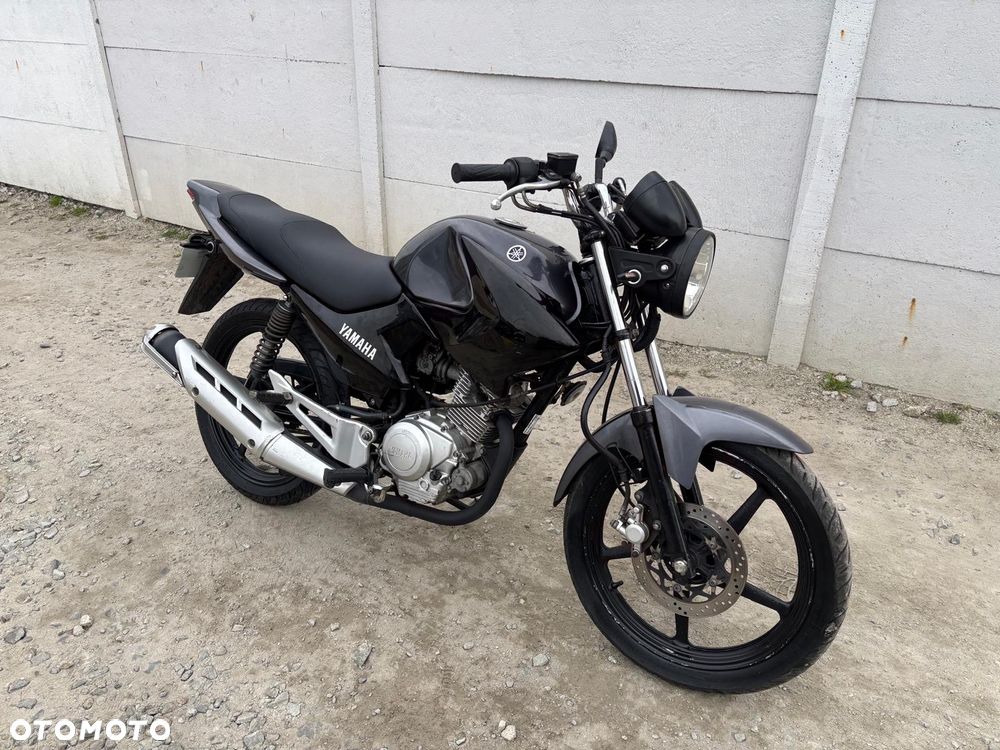 Yamaha YBR - 6