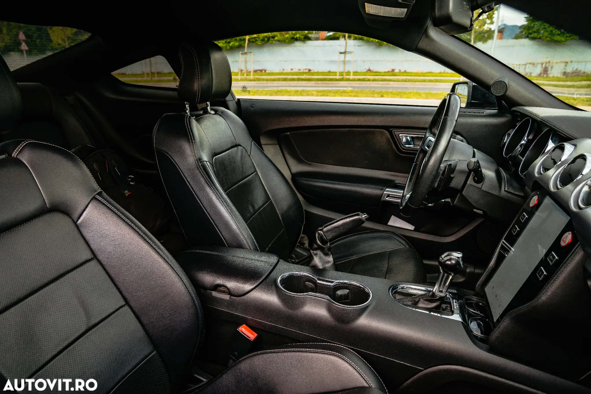 Ford Mustang 2.3 EcoBoost Aut. - 11