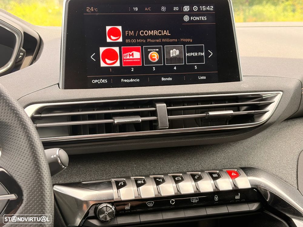 Peugeot 3008 1.2 PureTech GT Line EAT8 - 22