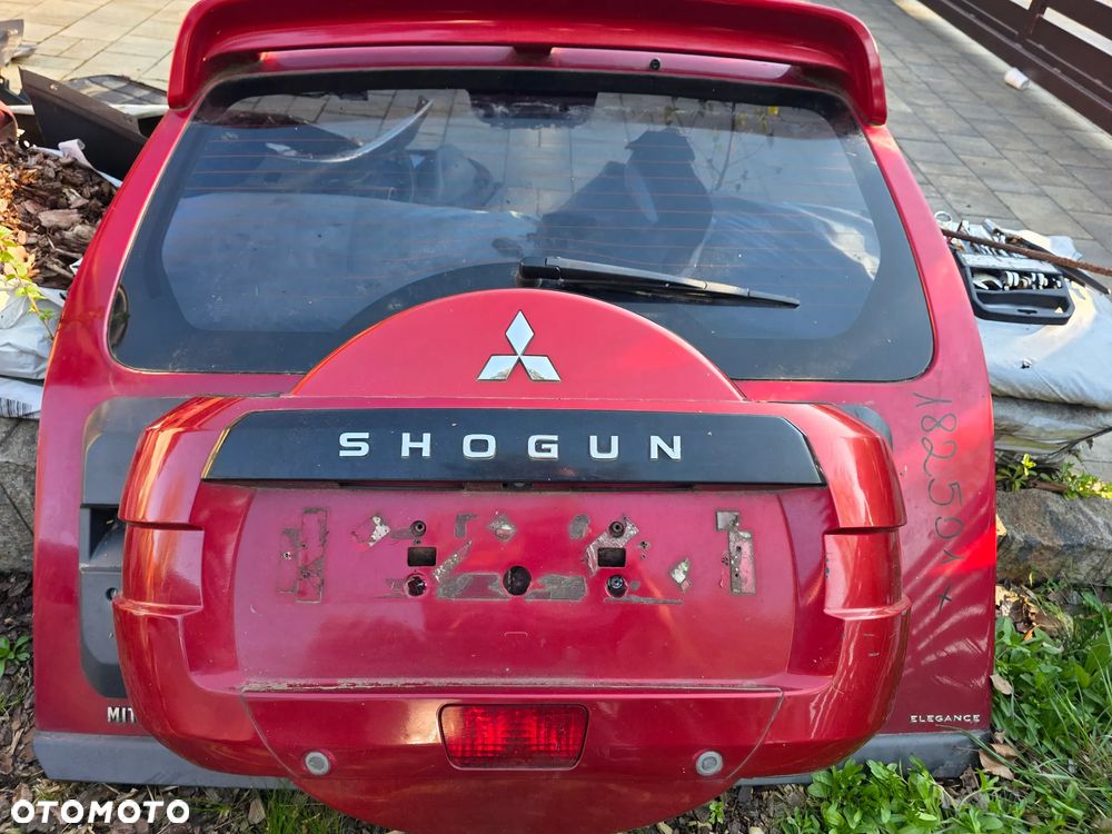 Klapa tył kompletna z szybą Mitsubishi Pajero IV - 1