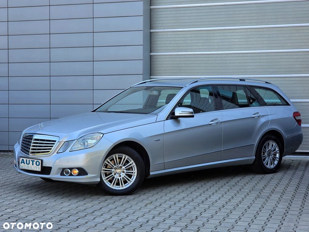 Mercedes-Benz Klasa E 200 CGI BlueEFFICIENCY Automatik Elegance - 13