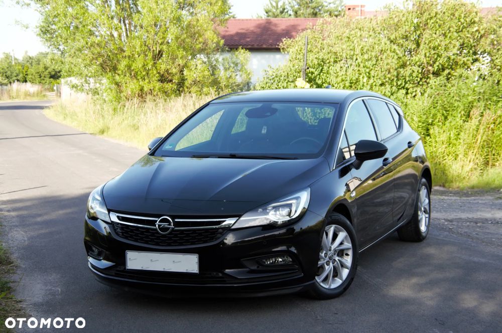 Opel Astra 1.4 Turbo Innovation - 17