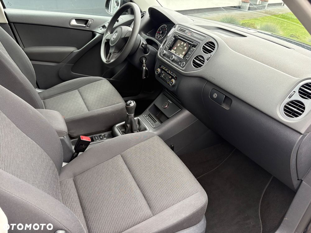 Volkswagen Tiguan - 26