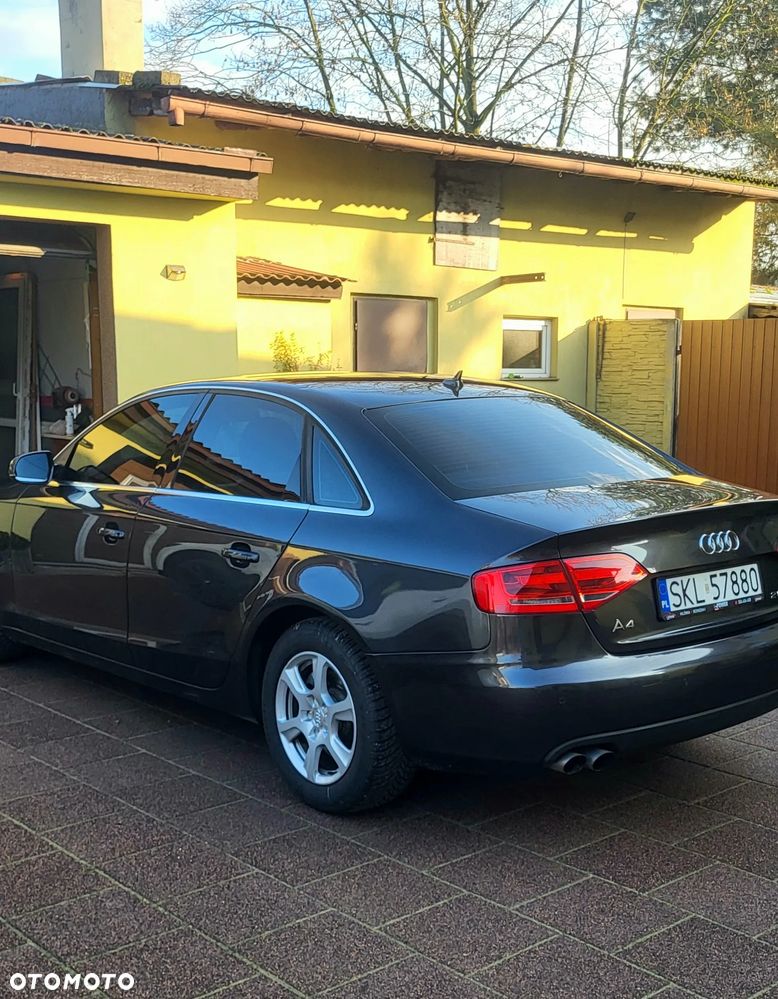 Audi A4 - 4