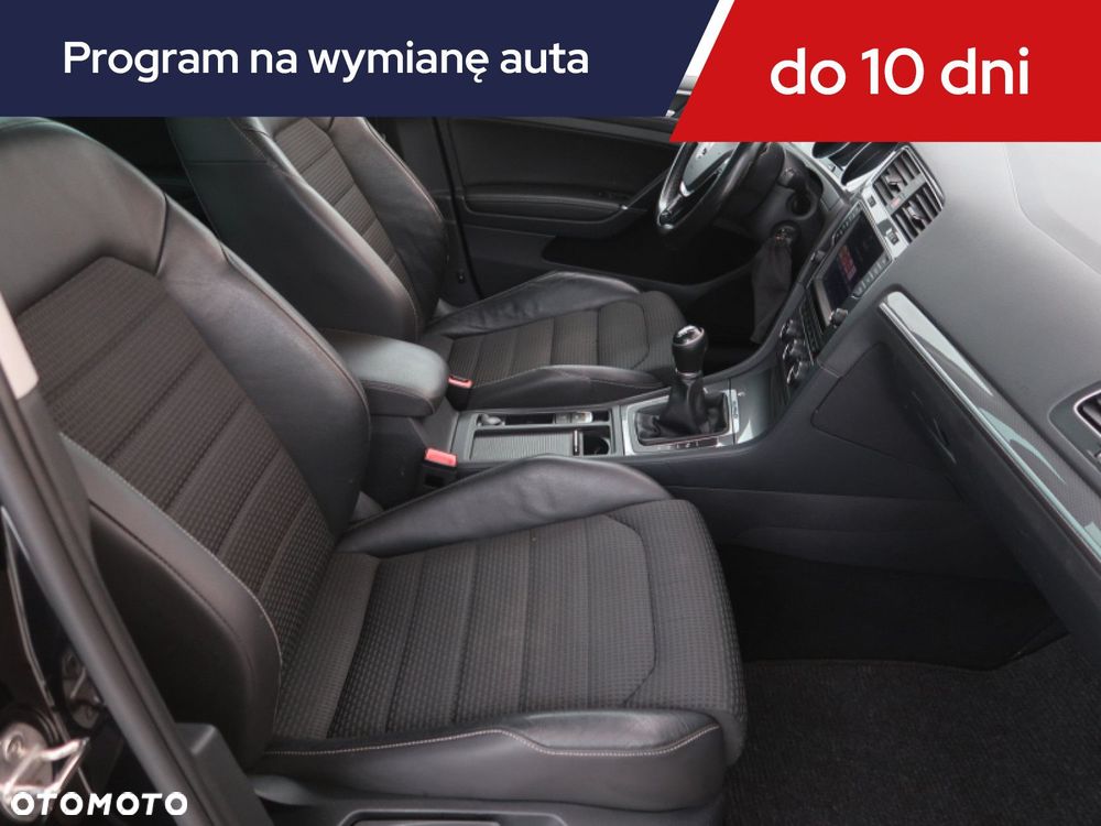 Volkswagen Golf Alltrack - 11