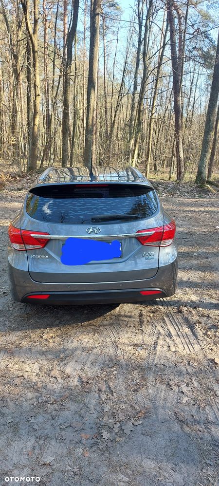Hyundai i40 Kombi blue 1.6 Space - 4