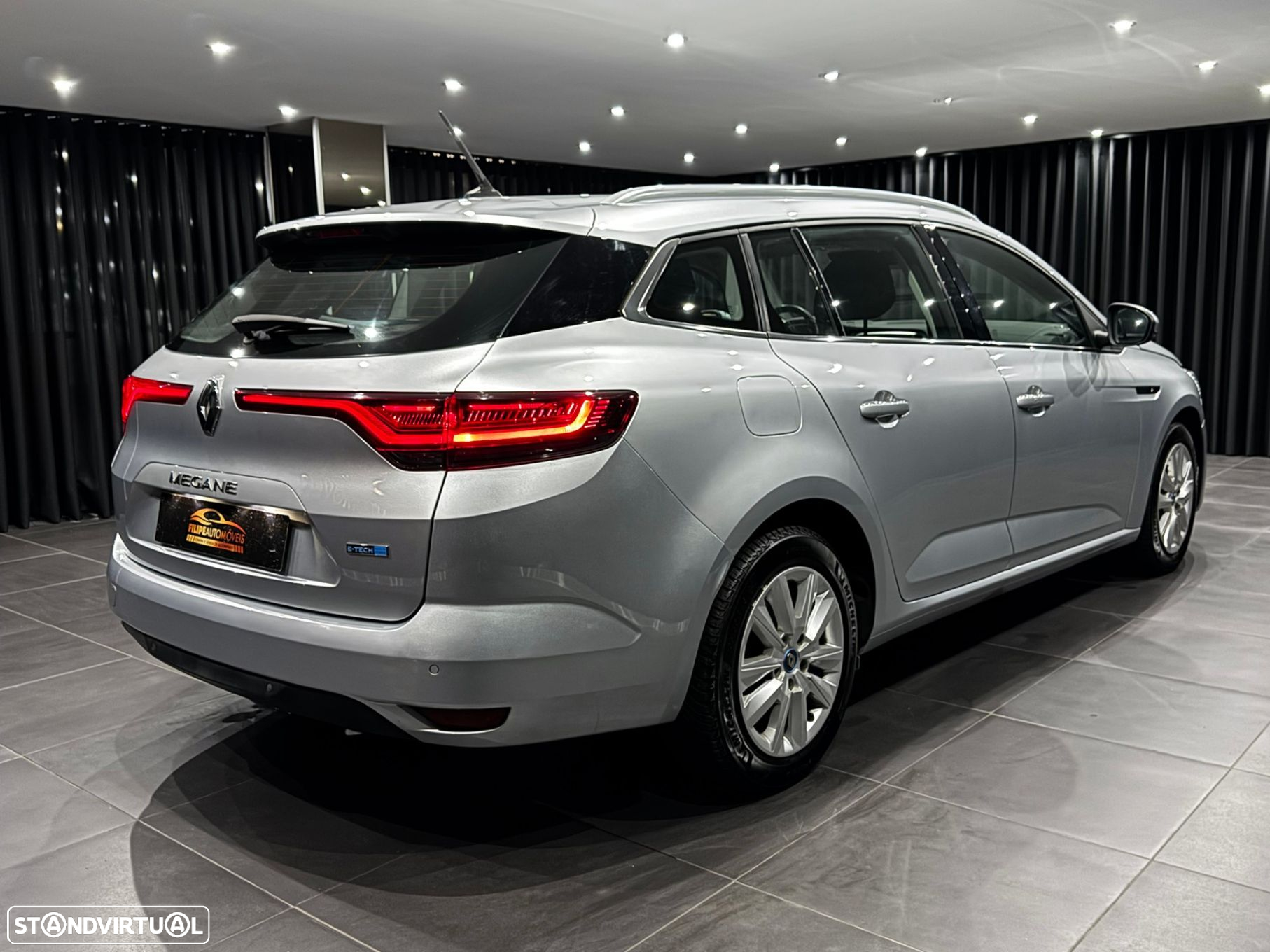 Renault Mégane Sport Tourer 1.6 E-Tech Plug-In Zen - 8