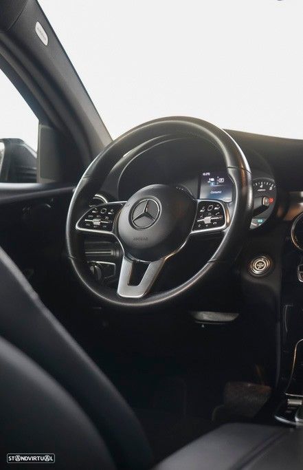 Mercedes-Benz GLC 300 - 53