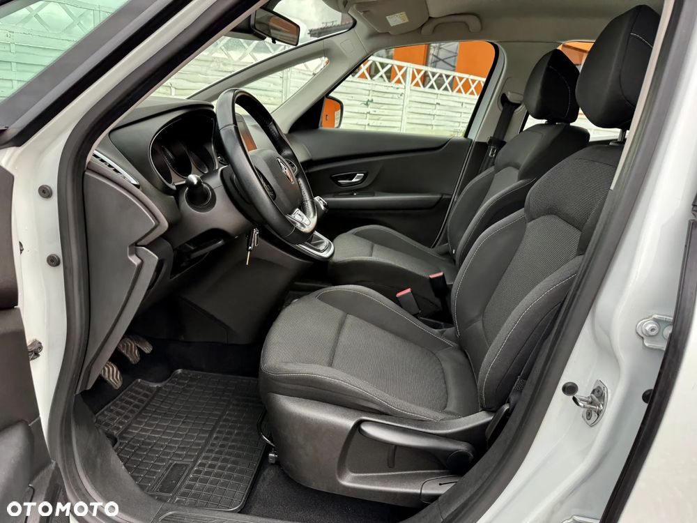 Renault Scenic BLUE dCi 120 BUSINESS EDITION - 8