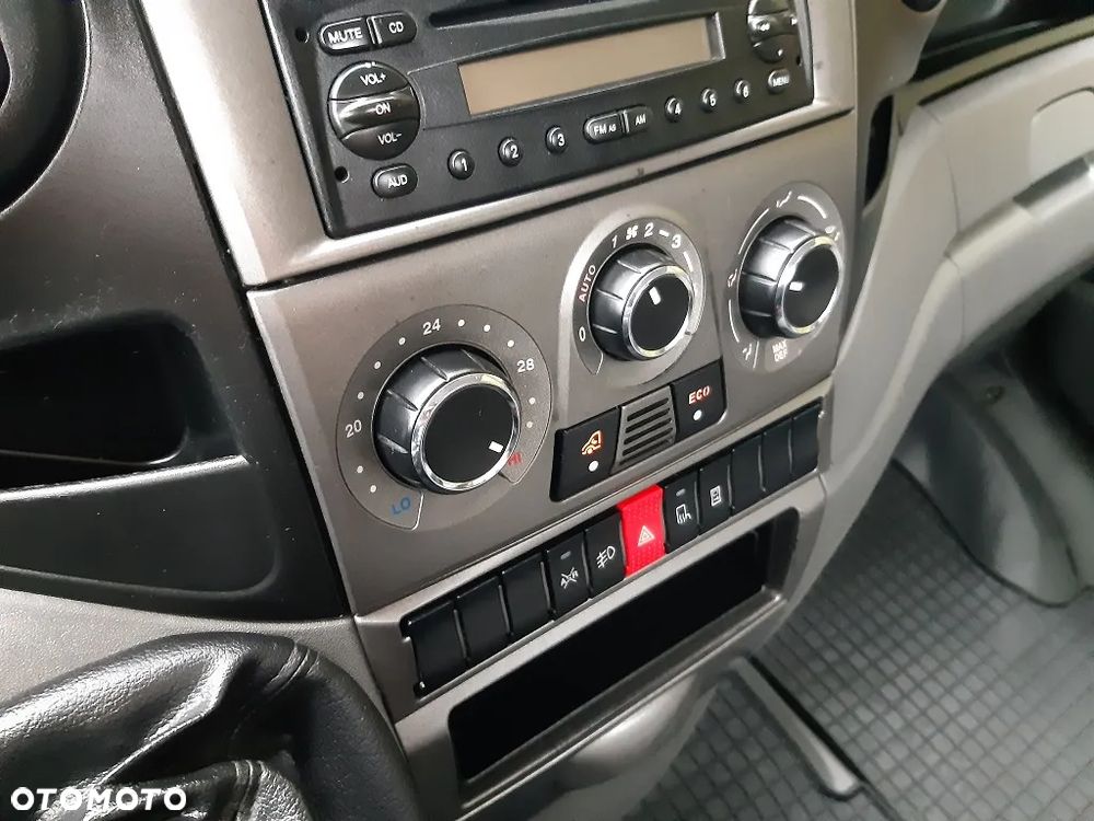 Iveco Daily 35C17 50C17 wywrotka 3.0 klima,hak - 13