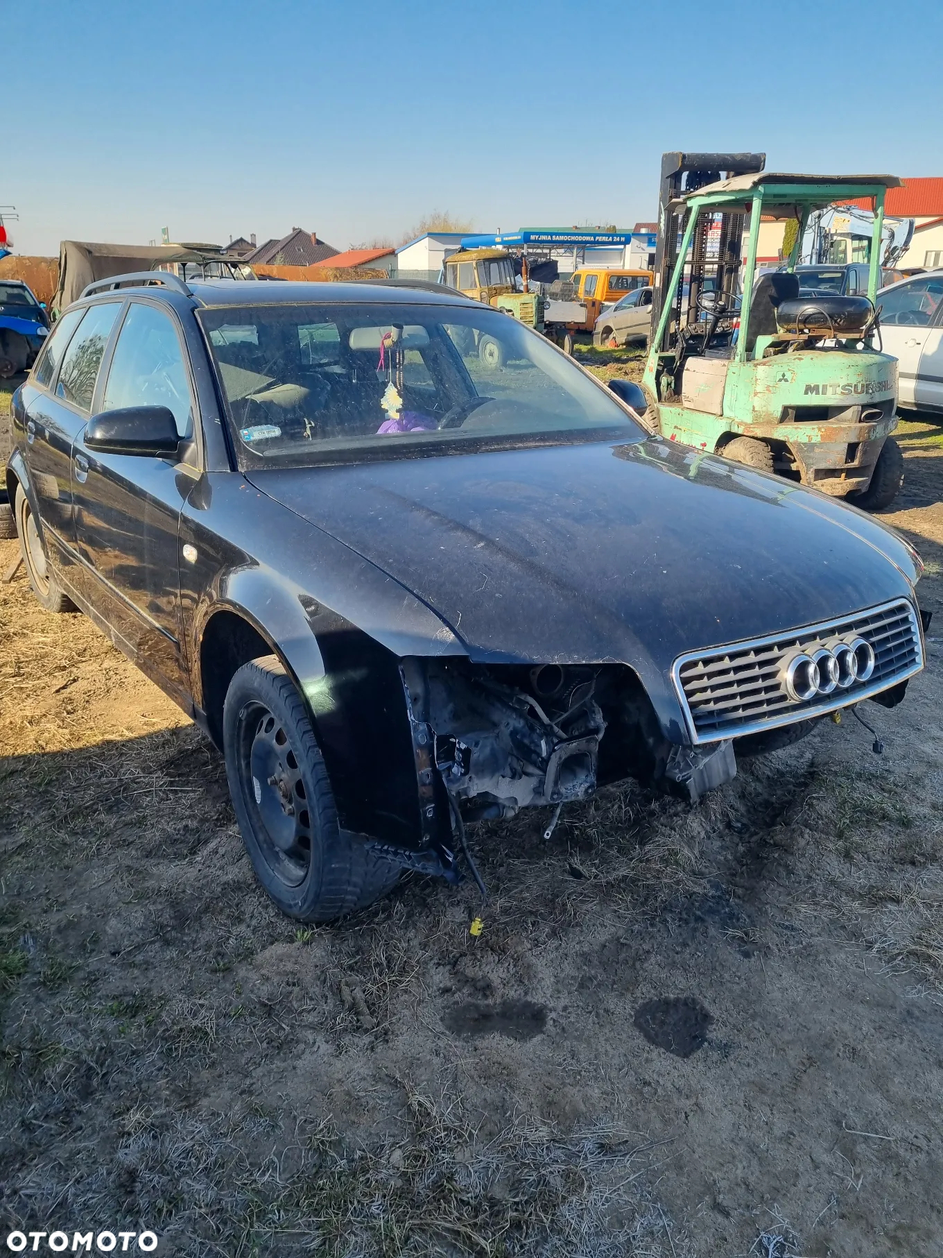 Audi A4 b6 kombi 1.8t bfb LY7J sline na czesci - 3