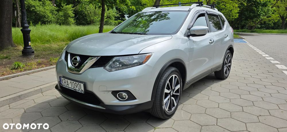 Nissan Rogue - 3