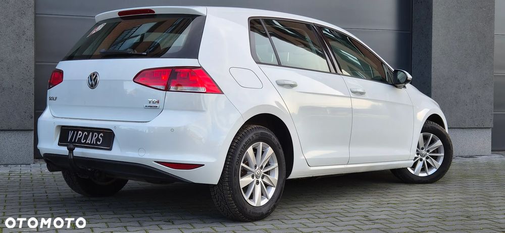 Volkswagen Golf 1.6 TDI Trendline DSG - 12