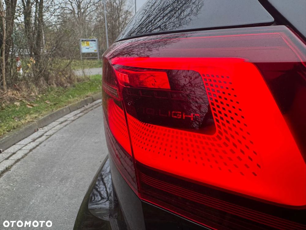 Volkswagen Golf - 20