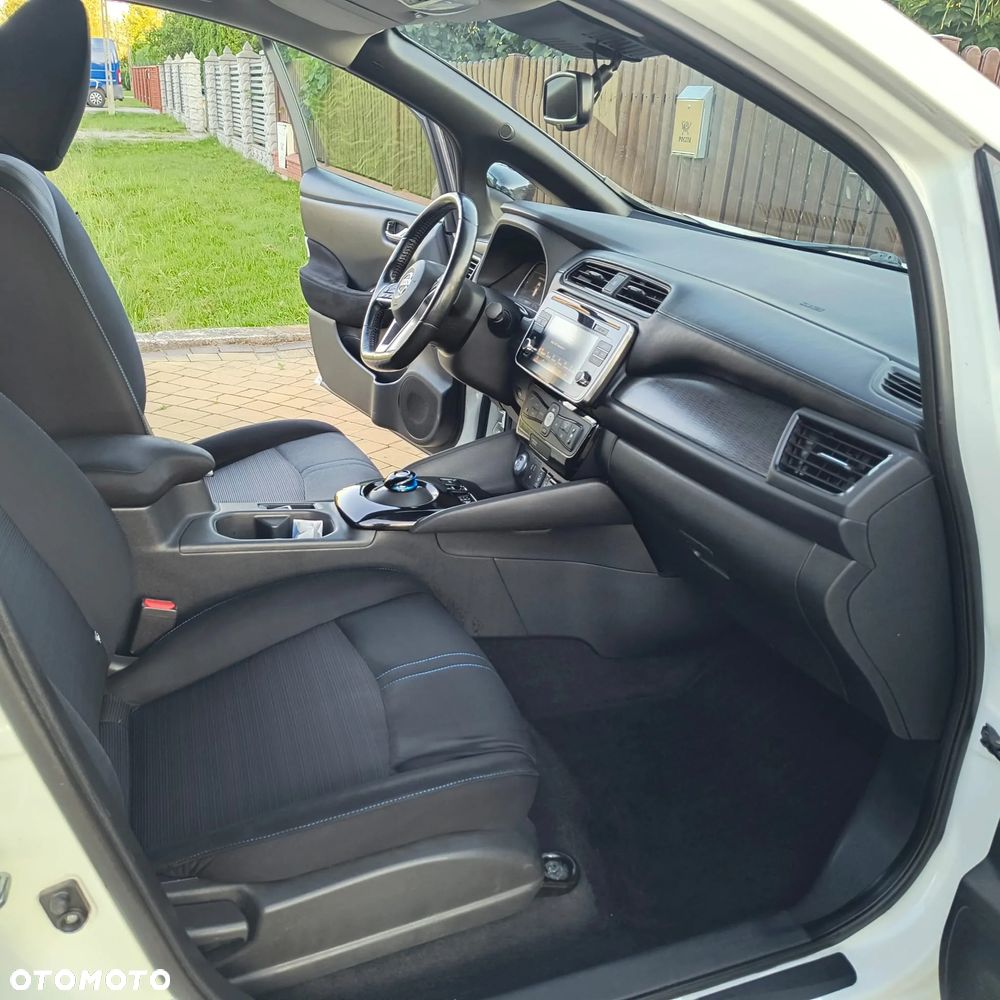 Nissan Leaf 40kWh N-Connecta - 15