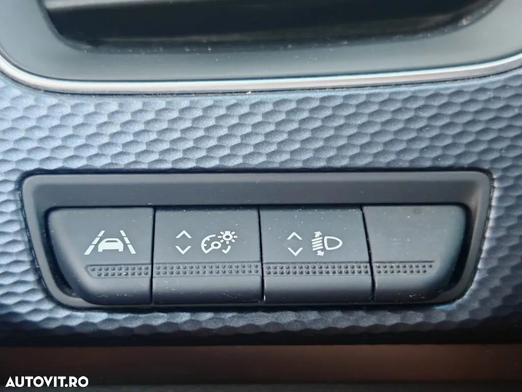 Renault Arkana E-TECH Hybrid Intens - 28