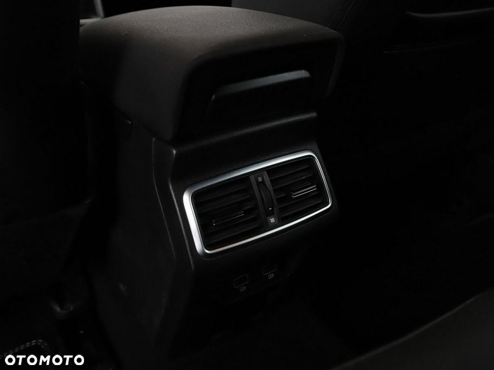 Renault Megane E-TECH 160 BUSINESS EDITION - 39