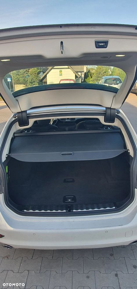BMW Seria 3 318d - 17