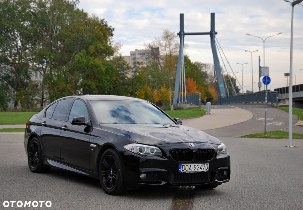 BMW Seria 5 525d xDrive - 1