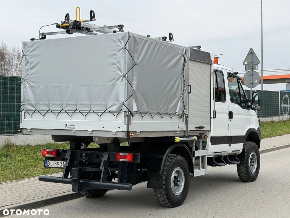 Iveco DAILY 55S17DW  4X4 SALON PL  1 WŁAŚCICIEL 100% BEZWYPADKOWE DOKA  7-OS - 27