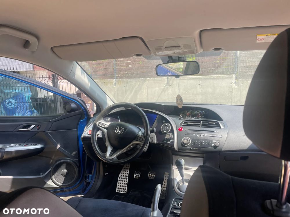 Honda Civic 1.8 Sport - 6