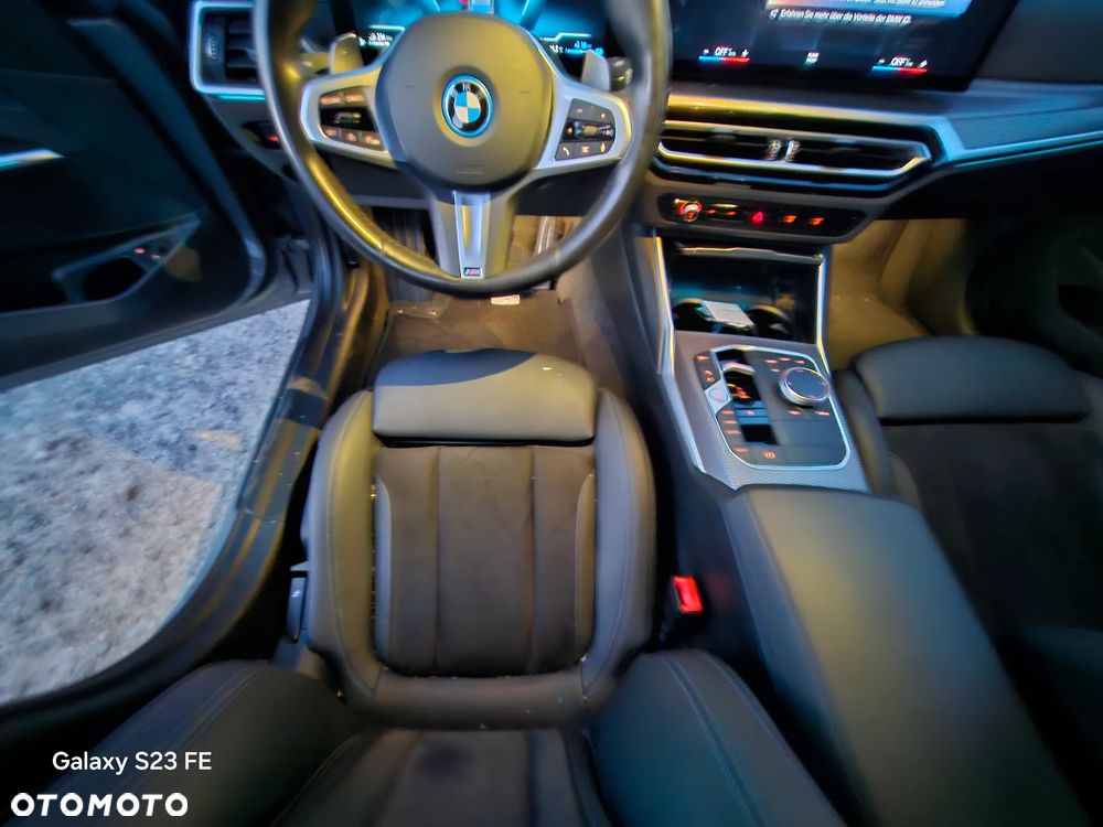 BMW Seria 3 320e xDrive M Sport - 13