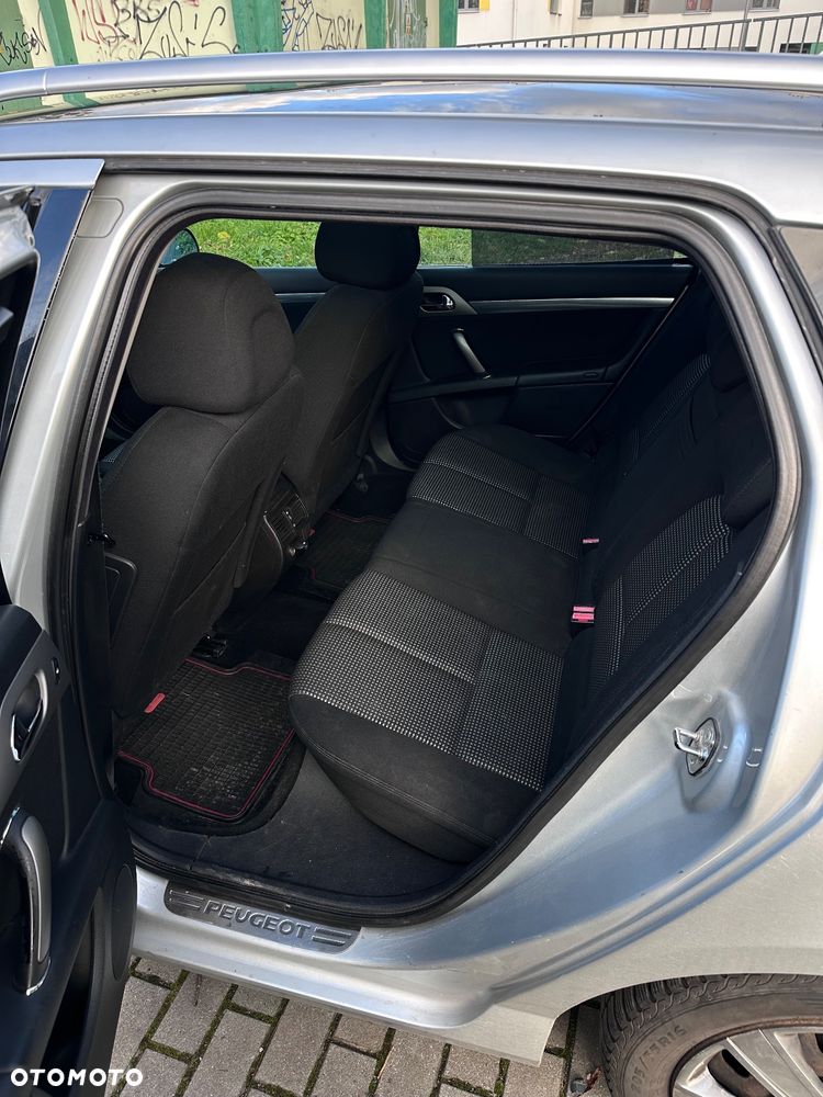 Peugeot 407 2.0 HDI Premium - 28