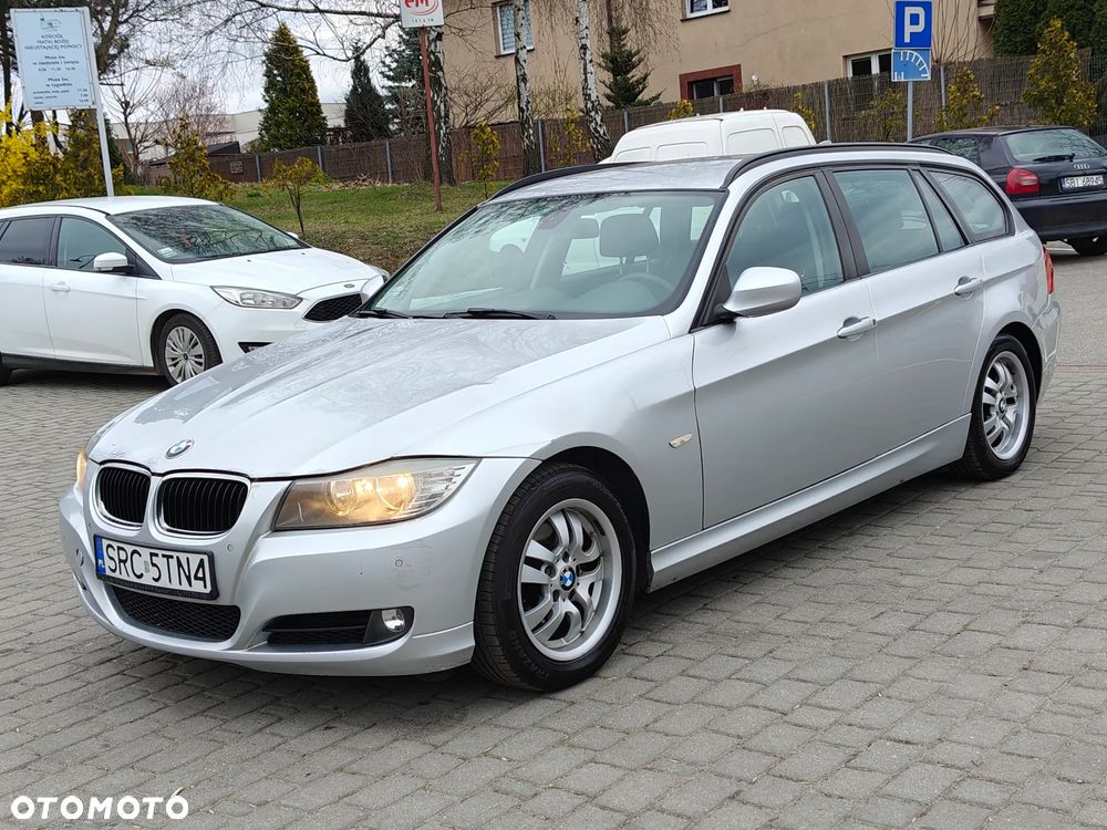 BMW Seria 1 116d DPF - 11