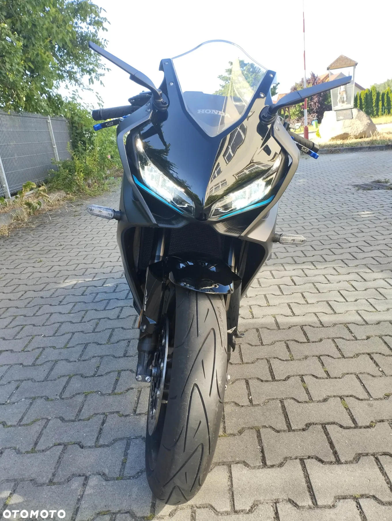 Honda CBR - 14