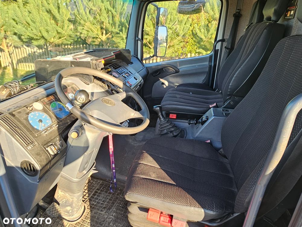 Mercedes-Benz 817 - 7