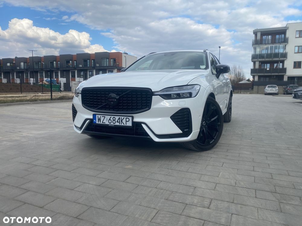 Volvo XC 60 T8 Plug-In Hybrid AWD Ultimate Black Edition - 3