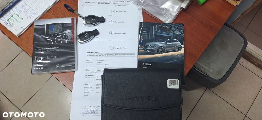 Mercedes-Benz Klasa A 180 d BlueEFFICIENCY Edition - 39
