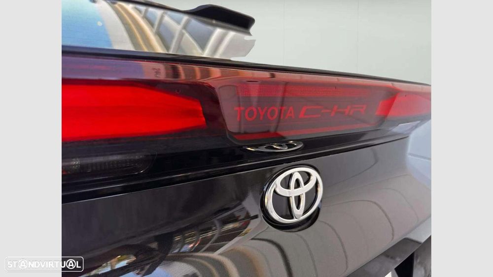 Toyota C-HR - 21