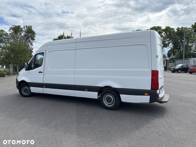 Mercedes-Benz SPRINTER - 3