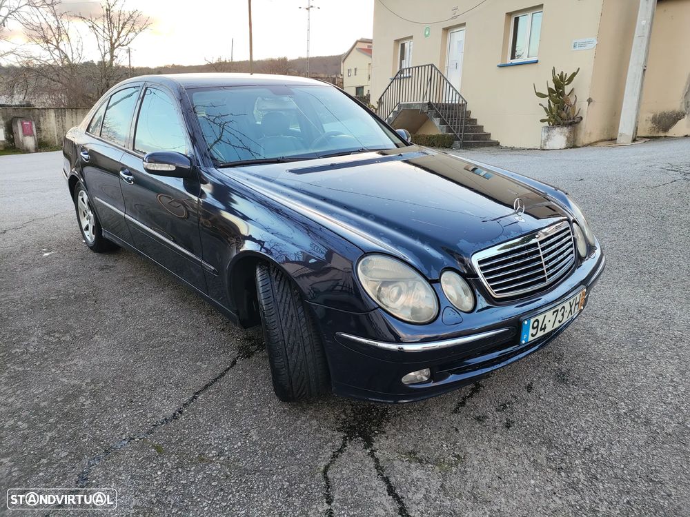 Mercedes-Benz E 270 - 1