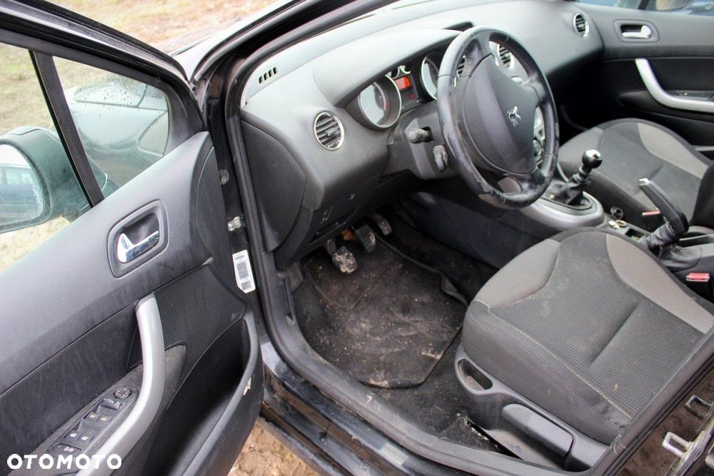 Peugeot 308 T7 2010 1.6i 16V 5FV HB5D (MASKA, ZDERZAK, LAMPA, BŁOTNIK, DRZWI, SZYBA, FOTEL) - 5