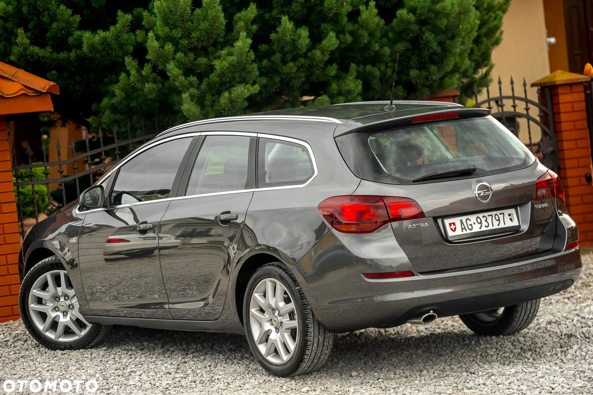 Opel Astra 1.6 Turbo Automatik Edition - 10